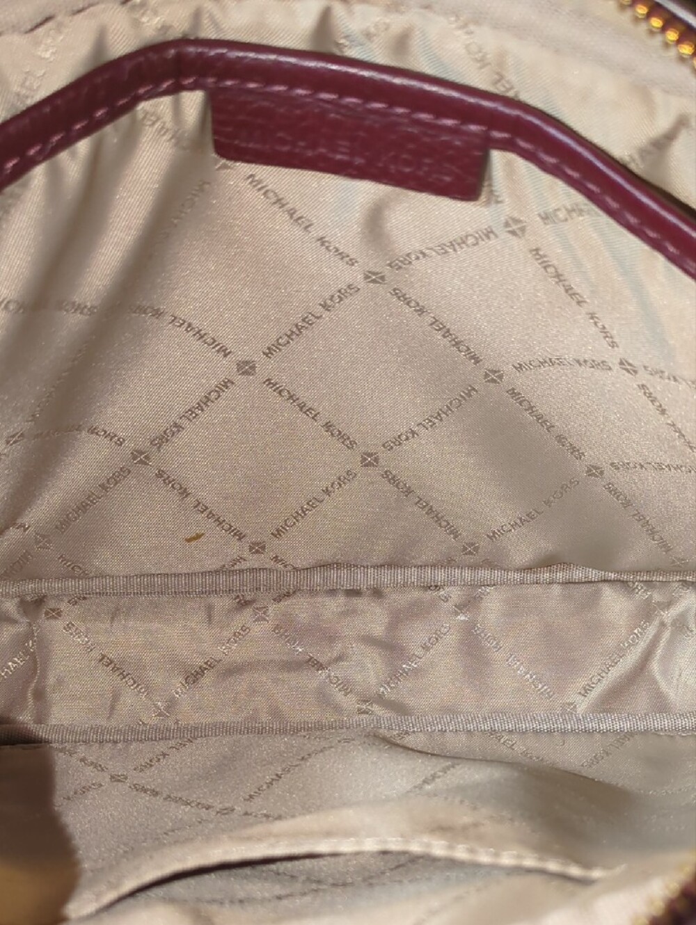 Michael Kors Plum MK Signature Crossbody with Center Stripe NOW ONLY $60 EUC - Picture 6 of 10